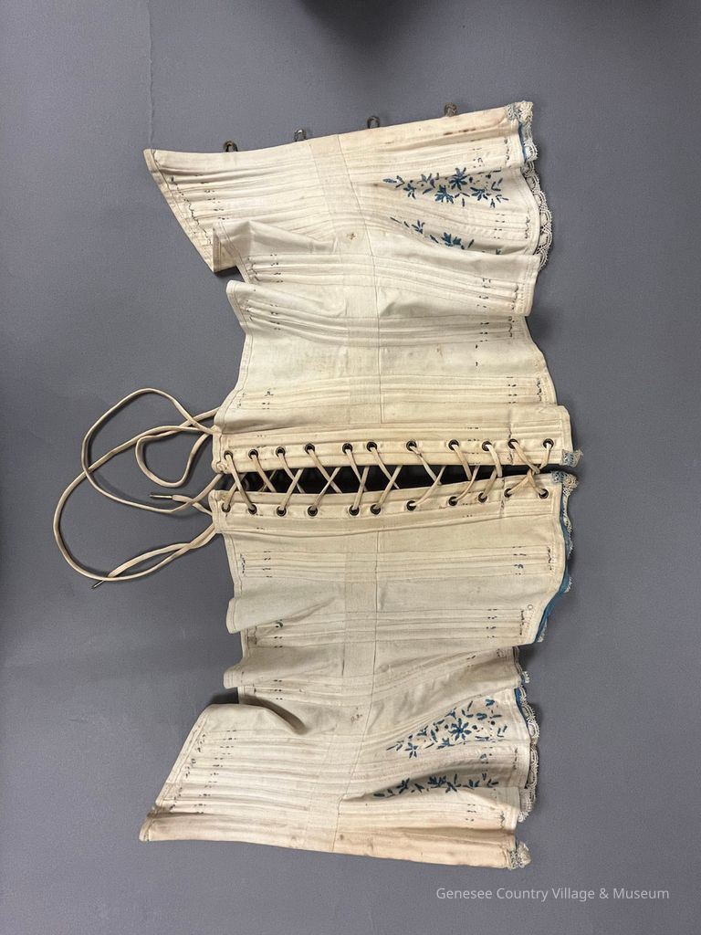 Corset - Image 7