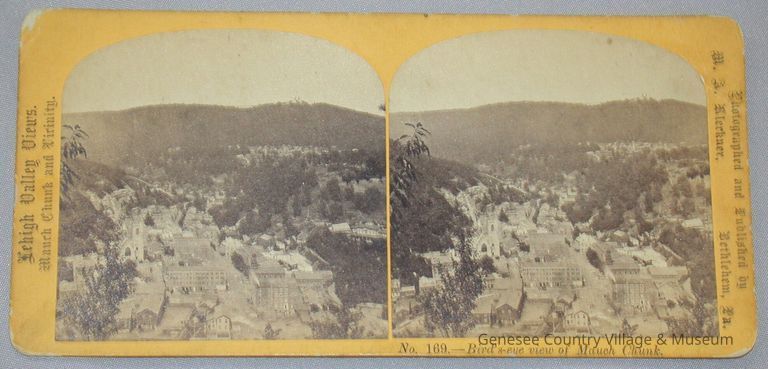 Bird's-eye view of Mauch Chunk.