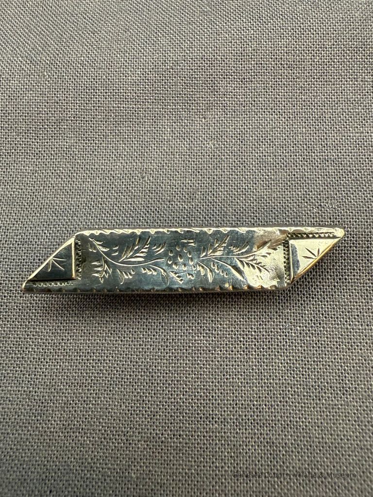 Bar Pin