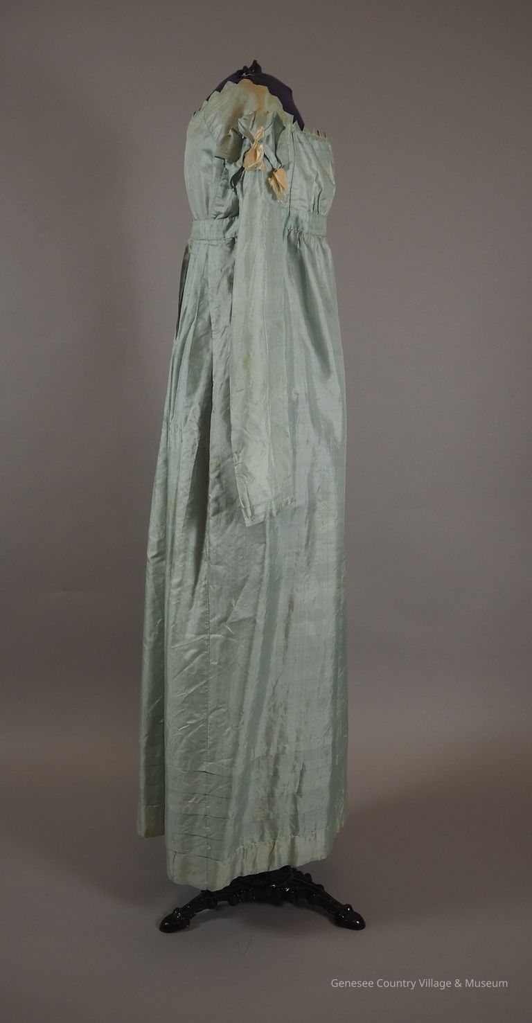 Evening Dress - Image 7