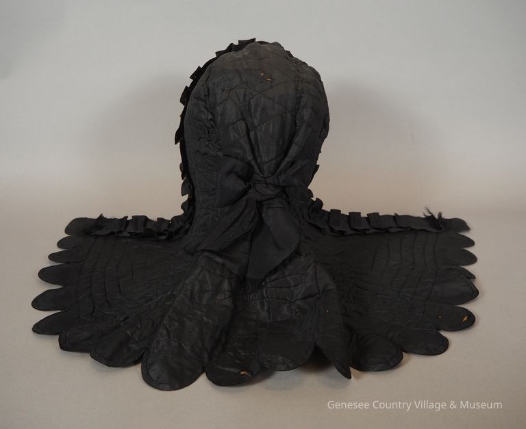 Quilted Hood - Image 7