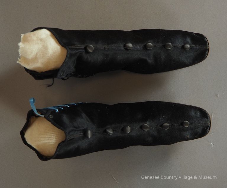 Boots - Image 2