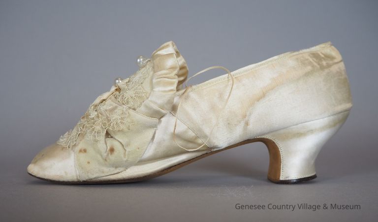 Slippers - Image 7