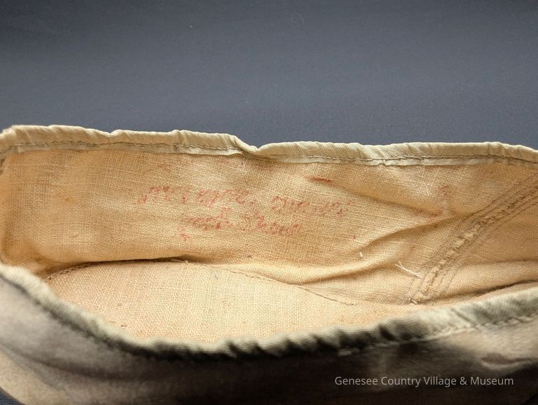 Slipper - Image 5