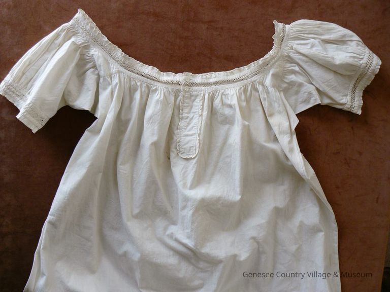 Chemise