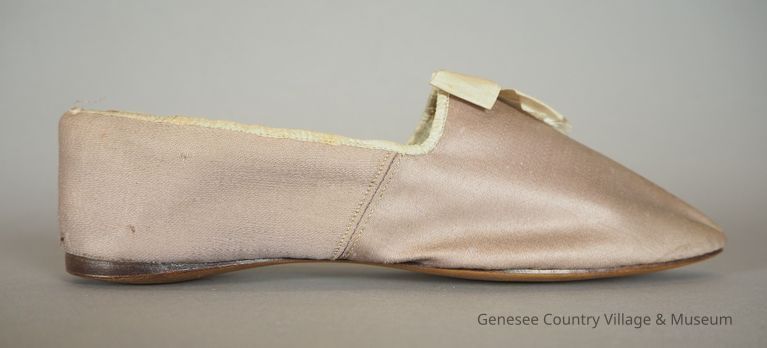 Slippers - Image 5