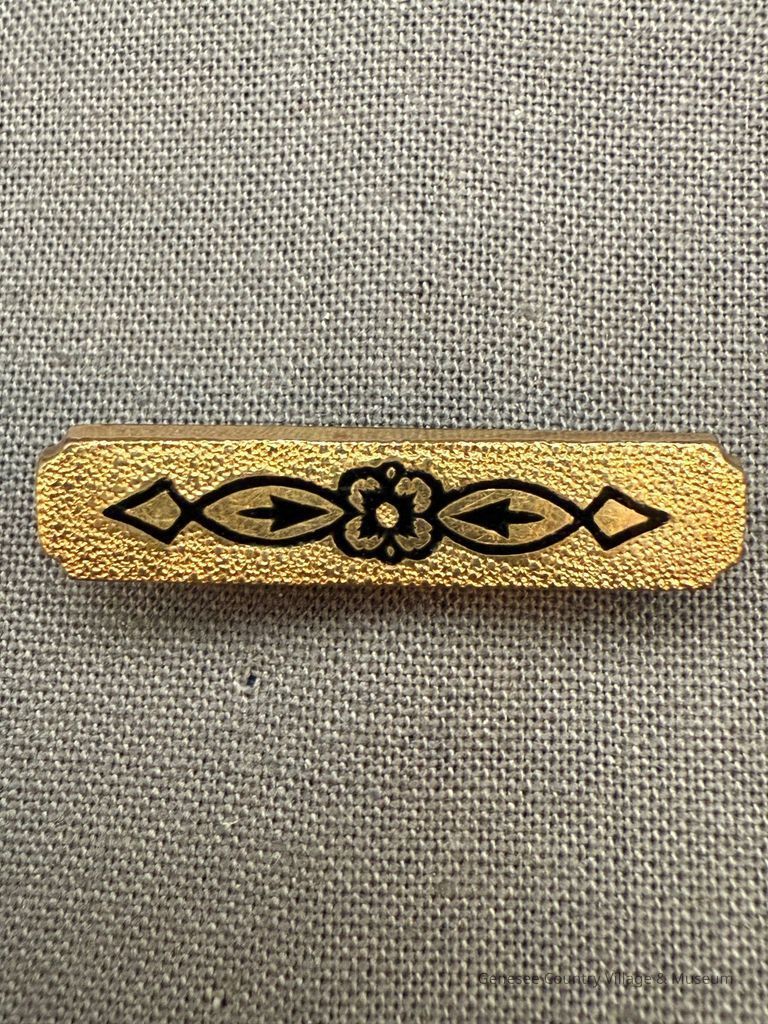 Bar Pin