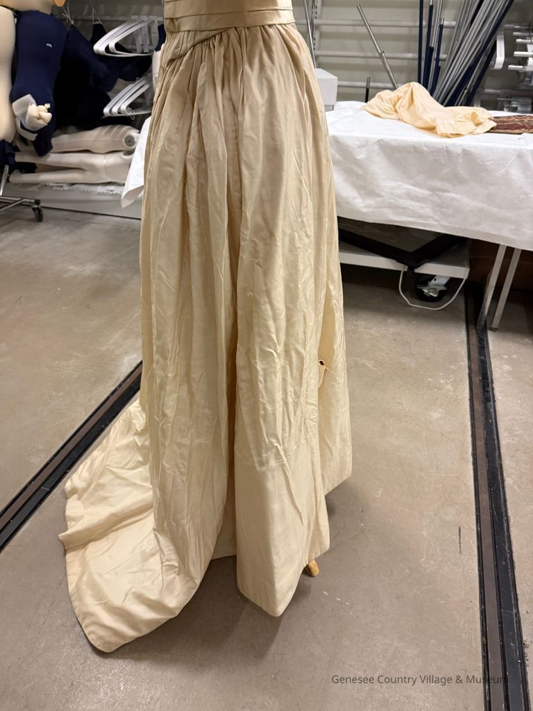 Dress - Image 4