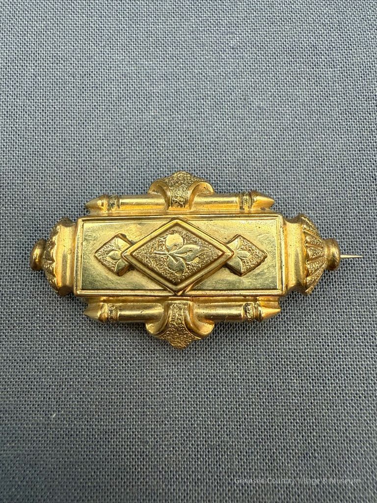 Brooch