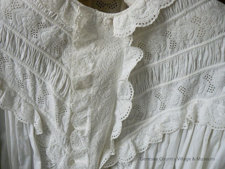 Gown, Dressing - Image 2