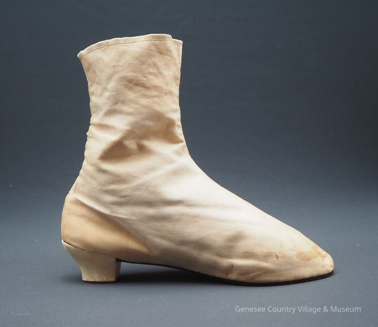 Boots - Image 6