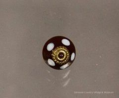 Button - Image 2