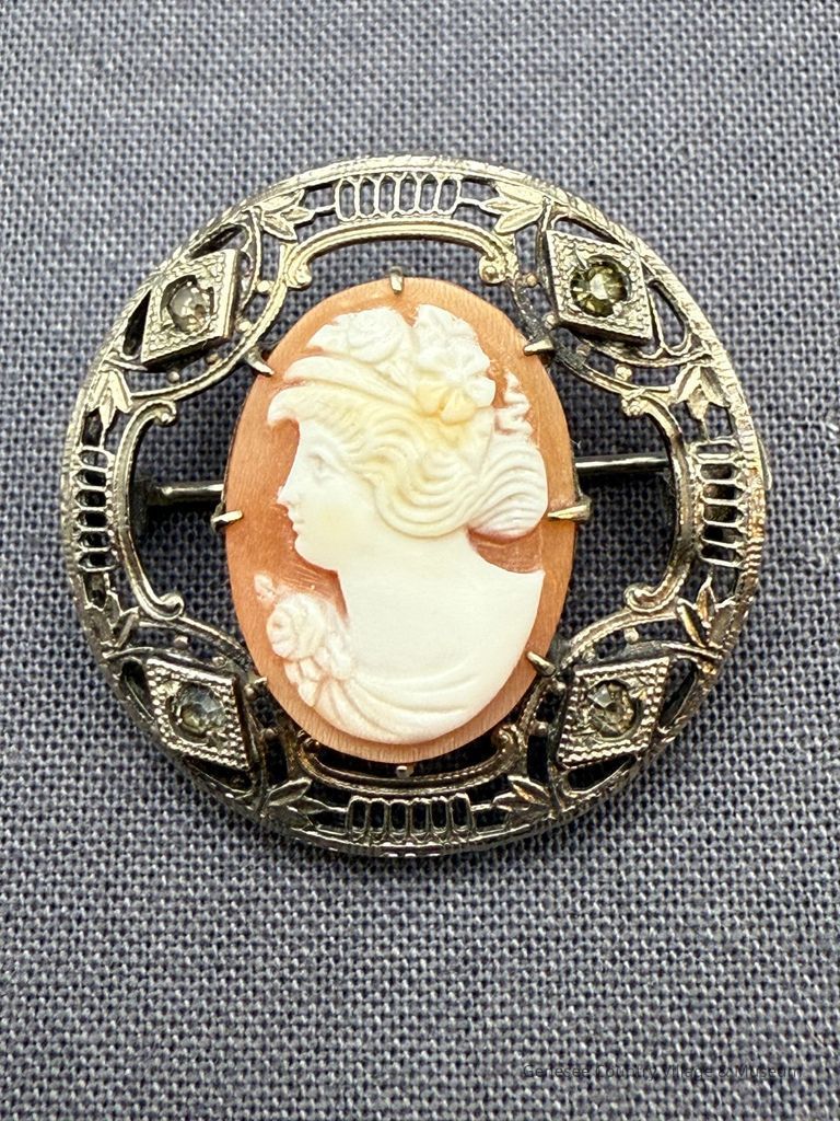 Cameo - Image 2