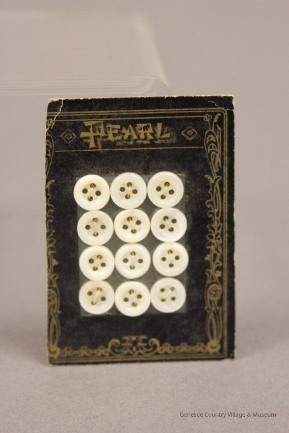 Button - Image 17