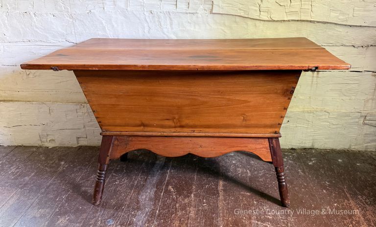 Pennsylvania Dough Box