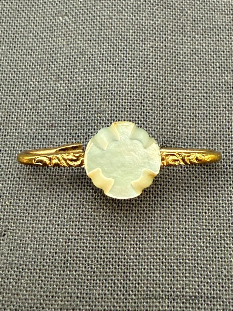 Lingerie Pin