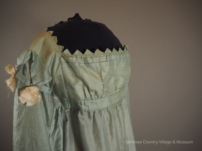 Evening Dress - Image 10