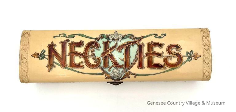 Necktie Box