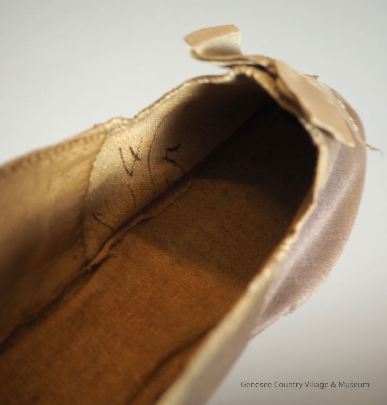 Slippers - Image 7