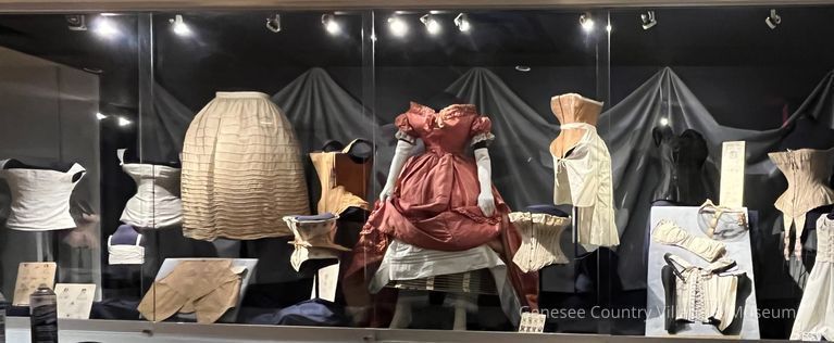 Dress - Image 4