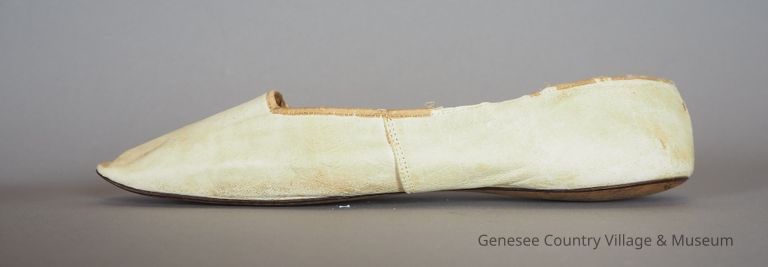 Slippers - Image 5