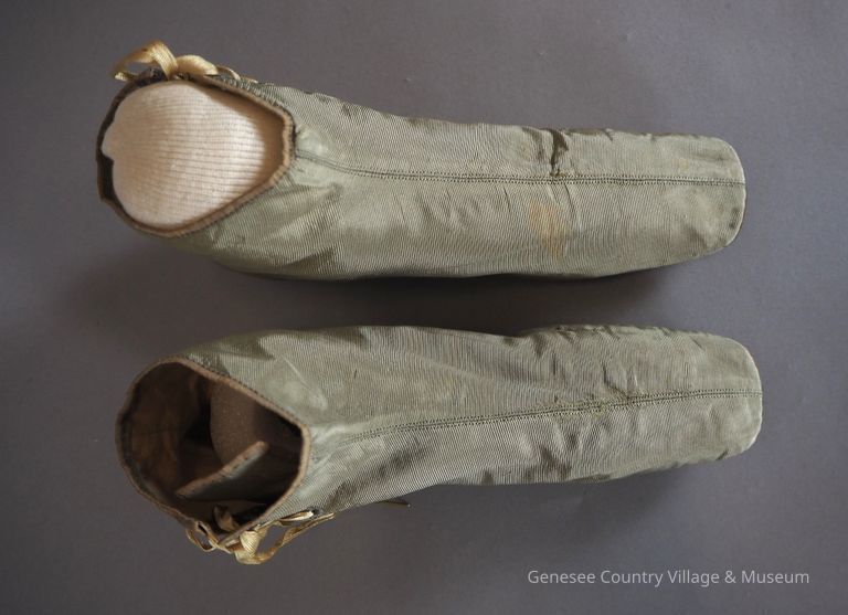 Boots - Image 3