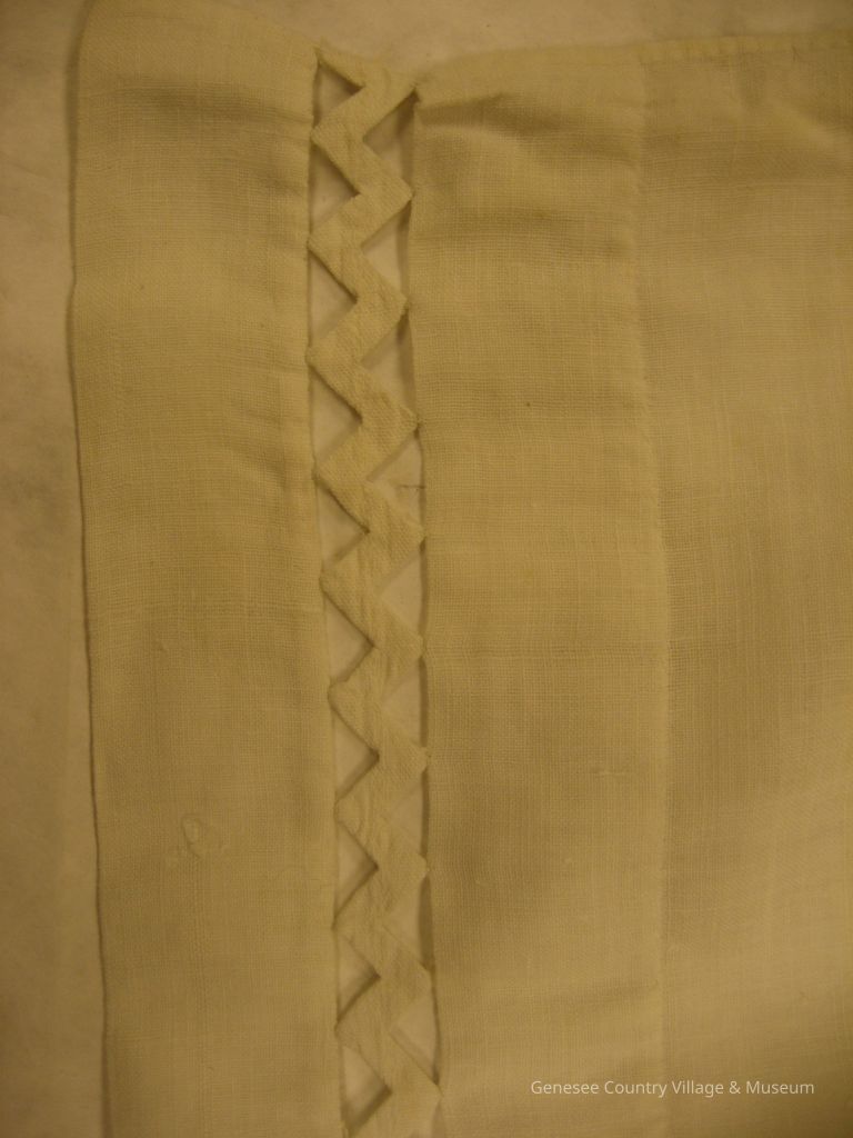 Bedskirt - Image 3