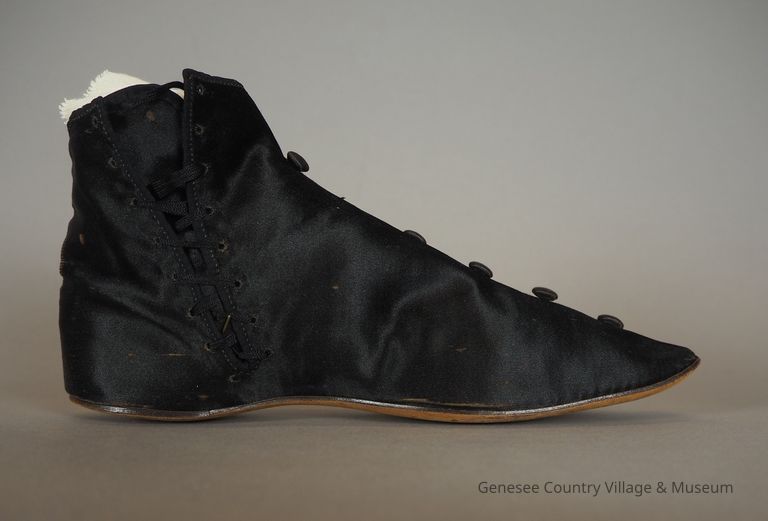 Boots - Image 4