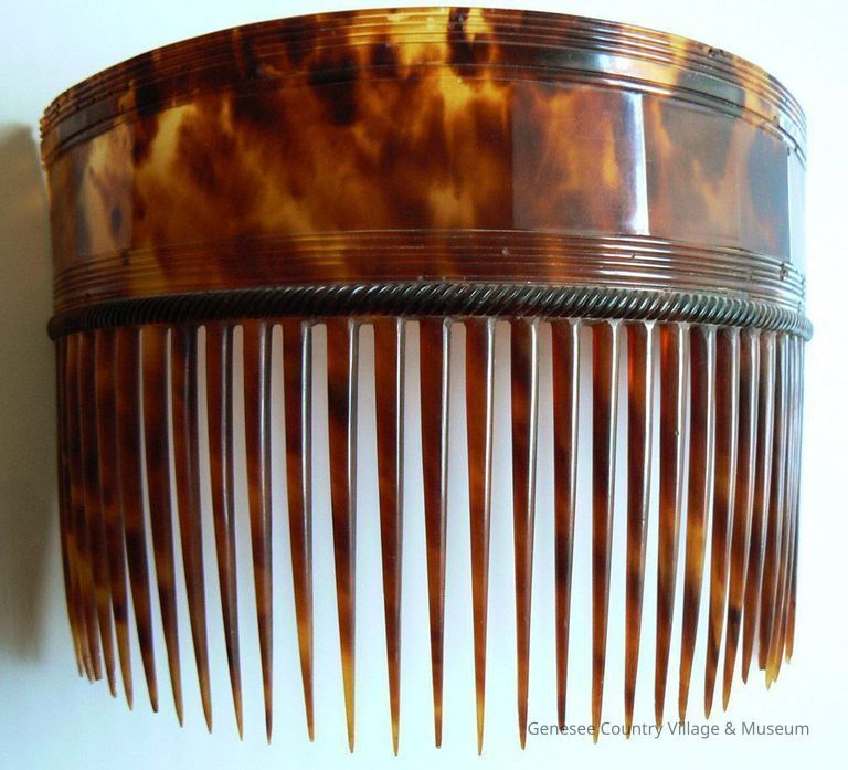 Comb, Ornamental
