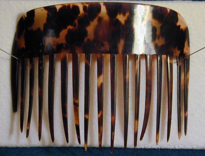 Comb, ornamental