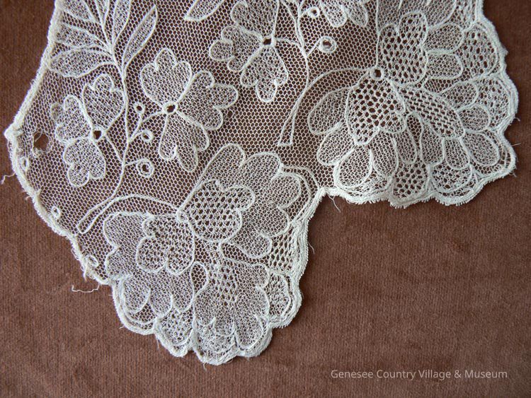 Collar - Image 2