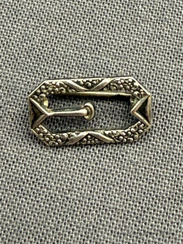 Lingerie Buckle Pin