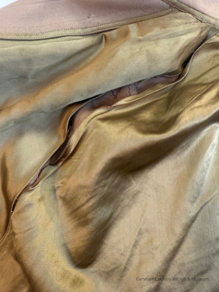 Cape - Image 7