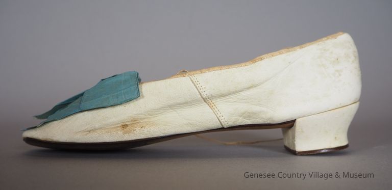 Slippers - Image 5