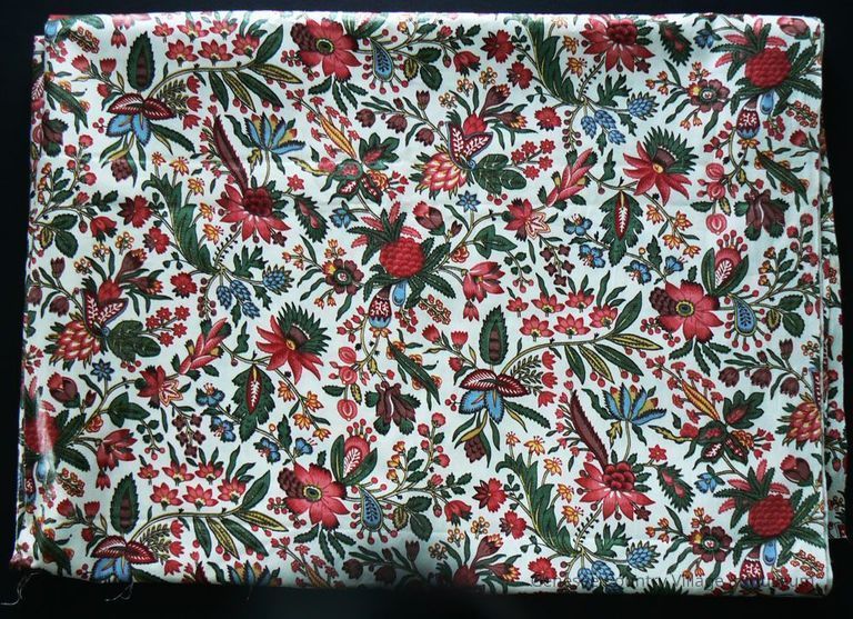 Cloth, Reproduction