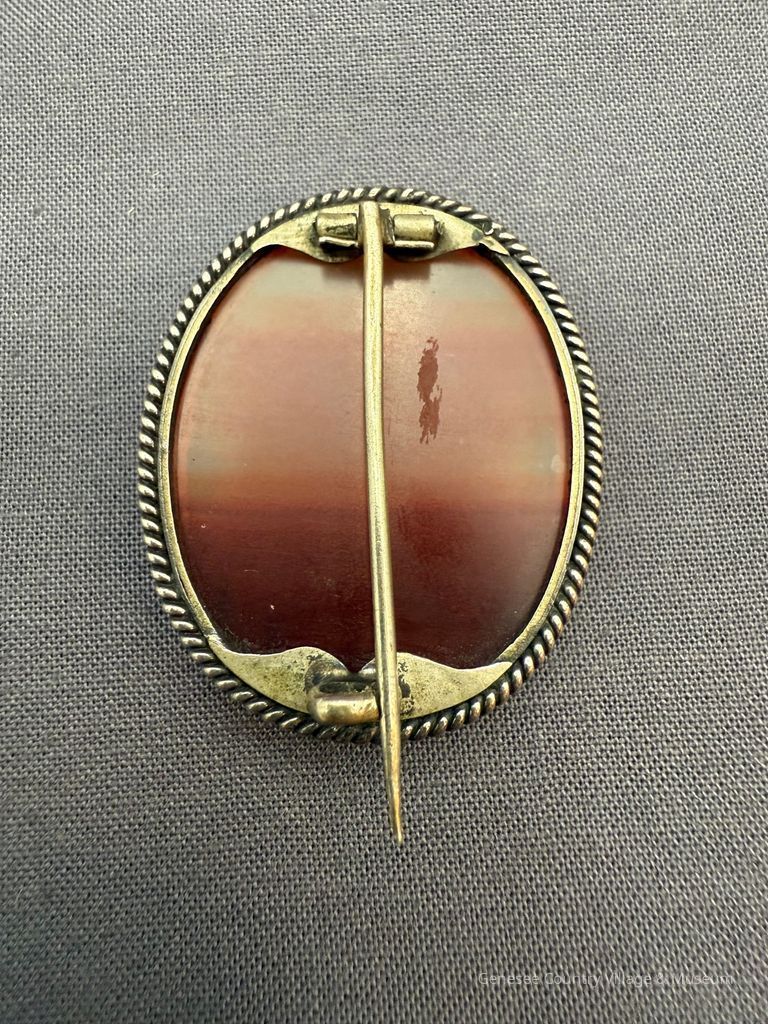 Brooch - Image 2