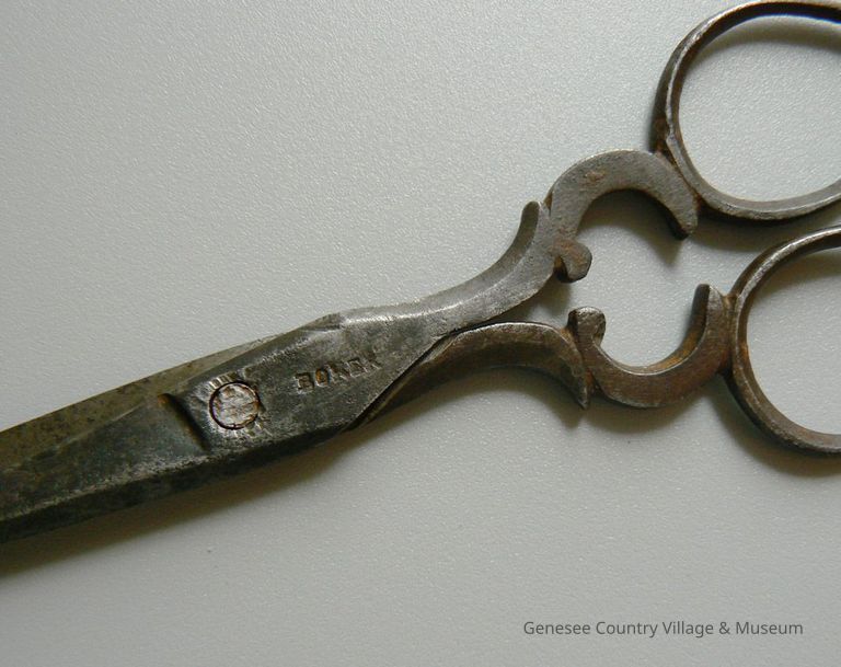Scissors - Image 2