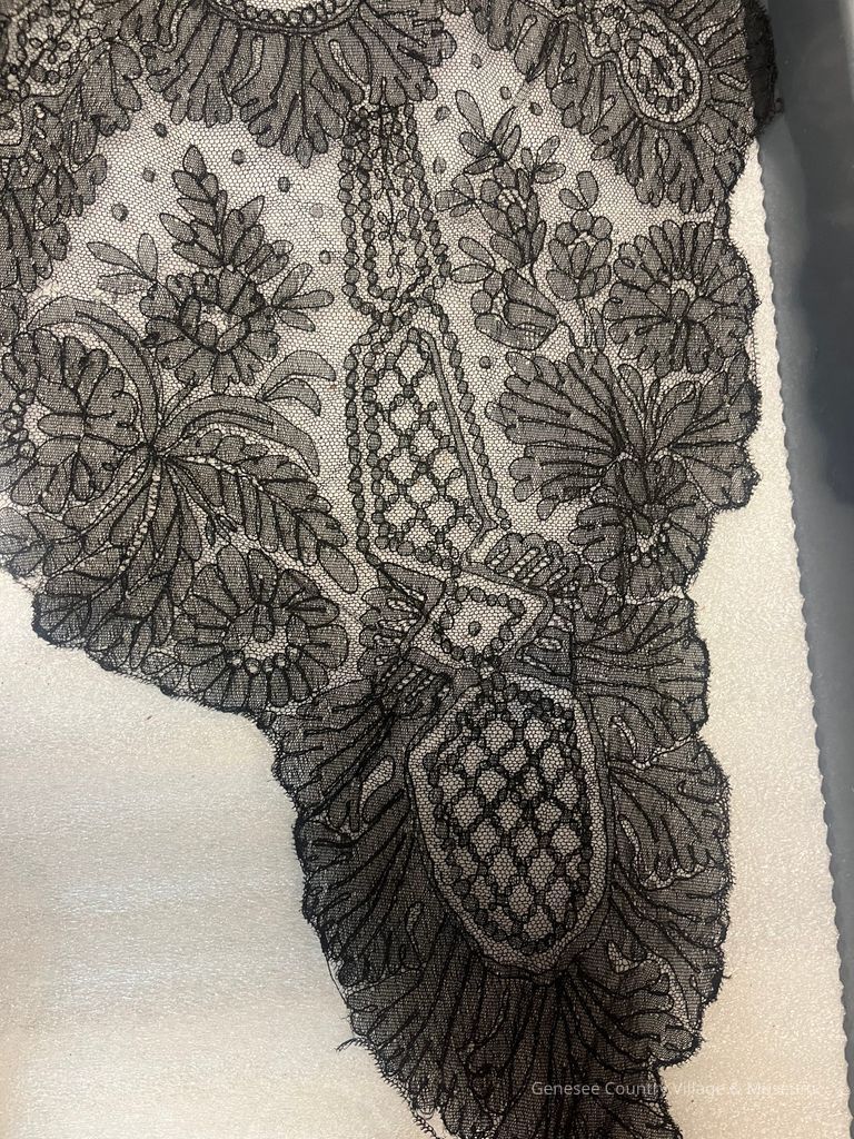 Shawl - Image 2