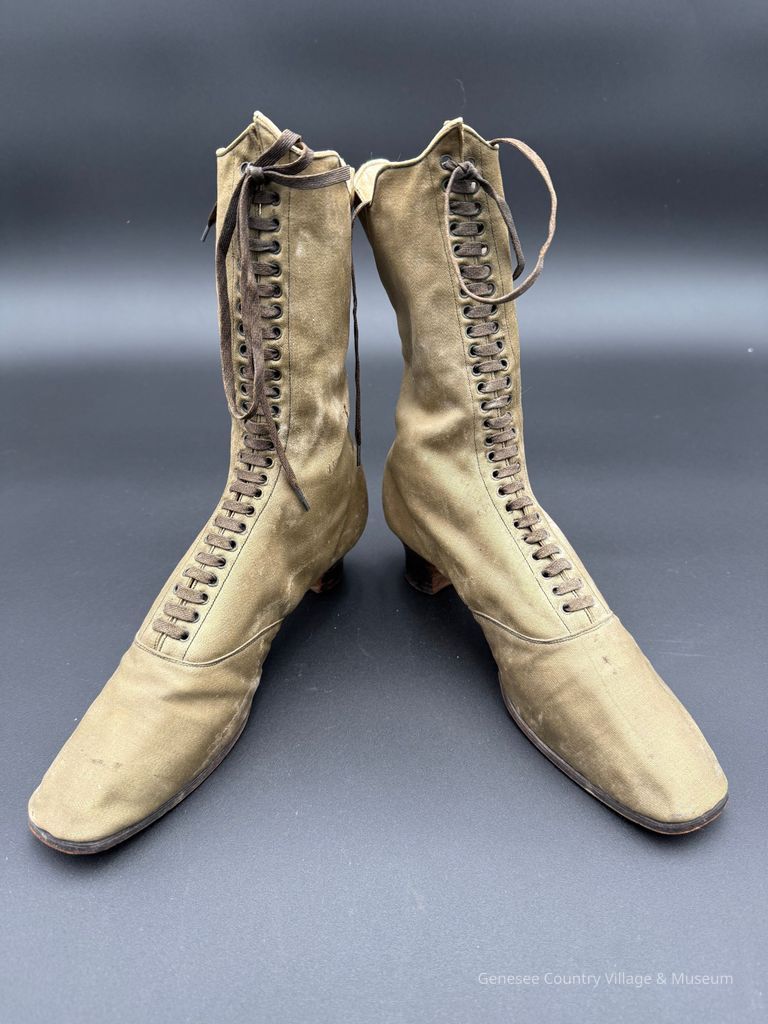 Bootees