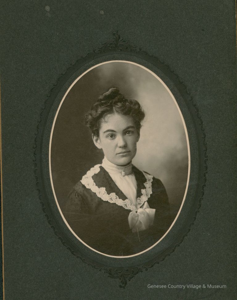 Cabinet Card