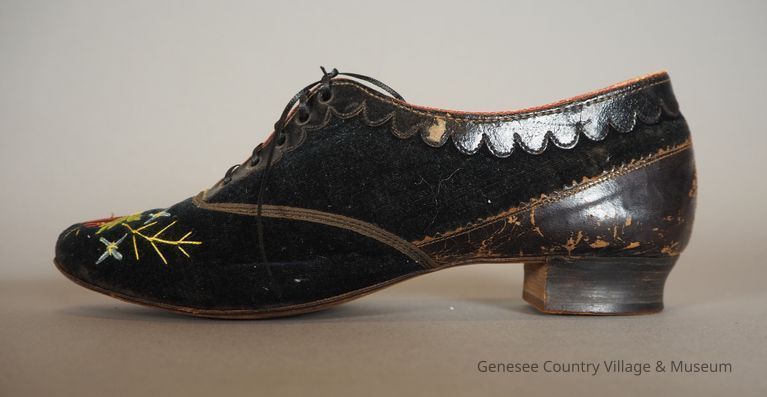 Shoes - Image 7