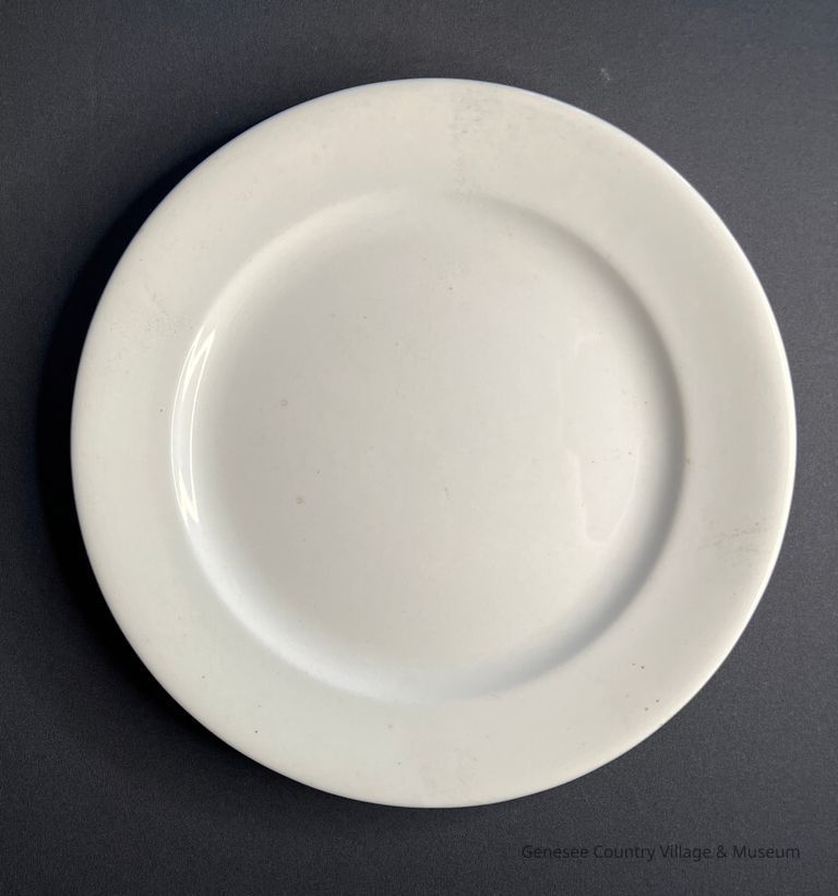 Luncheon Plate