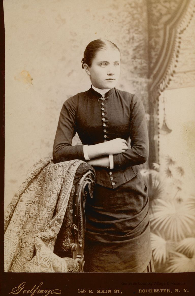 Cabinet Card