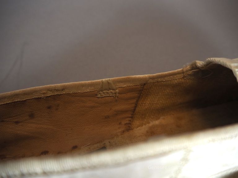 Slippers - Image 5