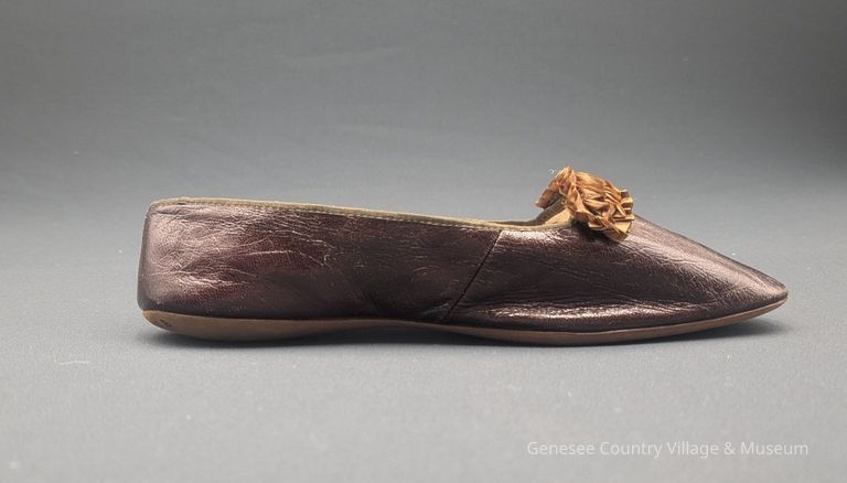 Slippers - Image 6