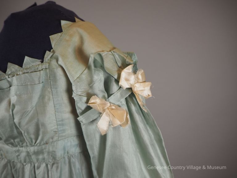 Evening Dress - Image 17