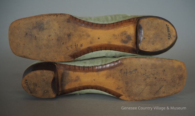 Boots - Image 9