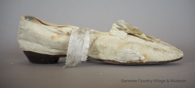 Slippers - Image 6