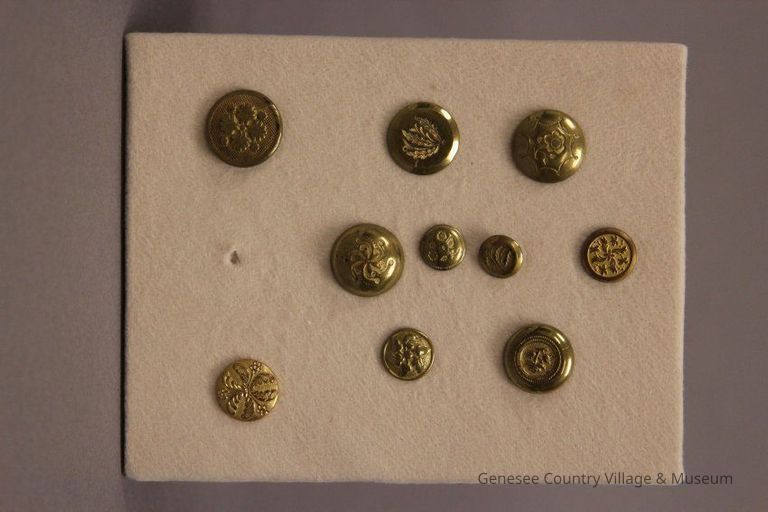 Button - Image 3
