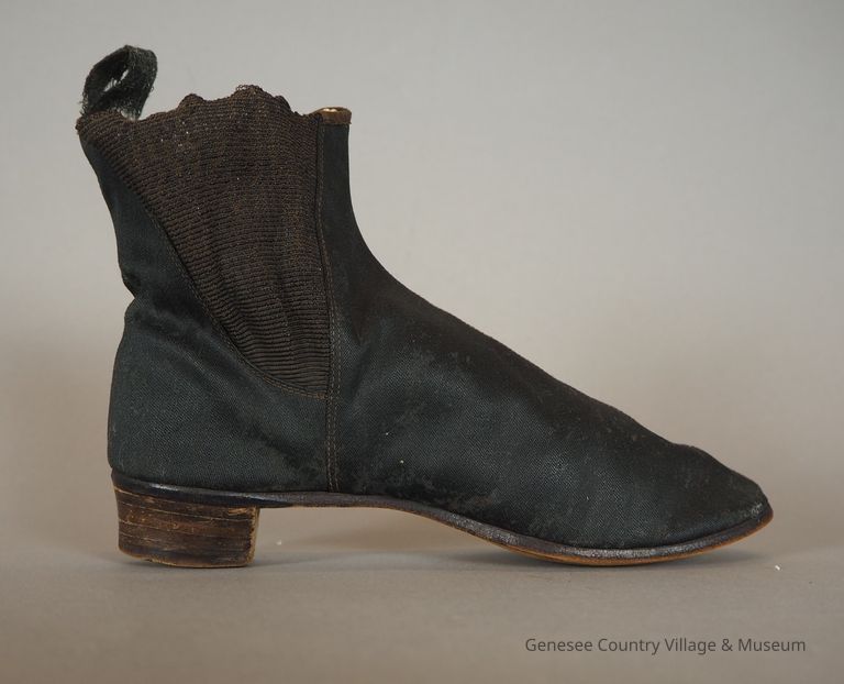 Boots - Image 4